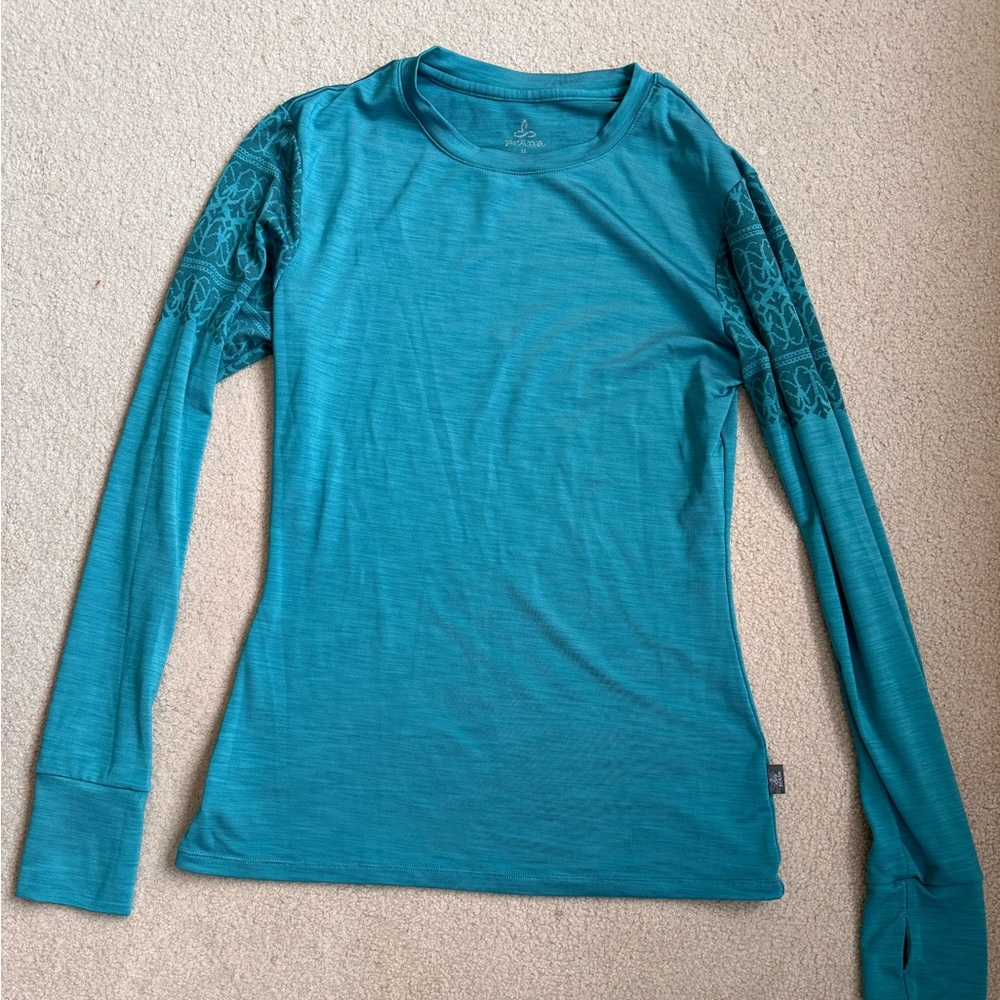 PrAna long sleeve shirt teal women’s medium EUC